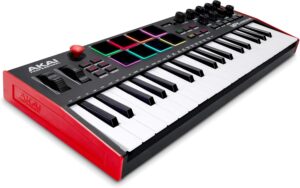 Akai Professional MPK Mini Plus ...